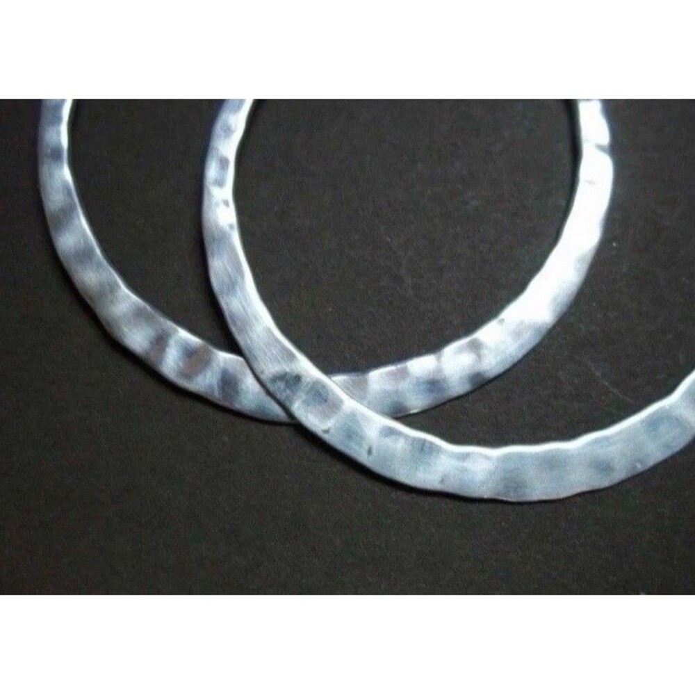 Silpada Sterling Silver Hammered Hoop Earrings P1287 HTF RARE - Picture 5 of 5